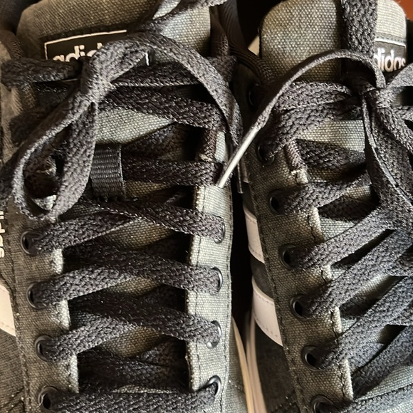 Adidas gray men’s New - Picture 2 of 5